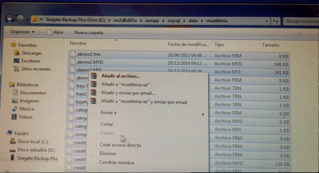 Captura de pantalla 2014-12-27 a las 8.14.51 p.m.